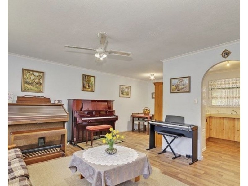 13 Sharon Drive, Eagleby QLD 4207