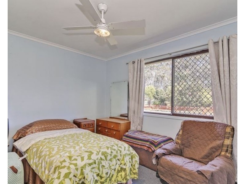 13 Sharon Drive, Eagleby QLD 4207