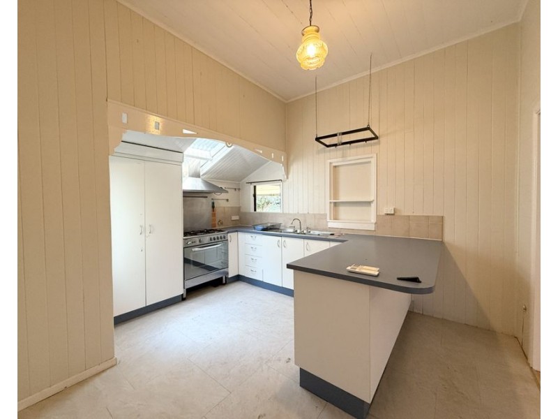 3 Palmer Street, North Ipswich QLD 4305