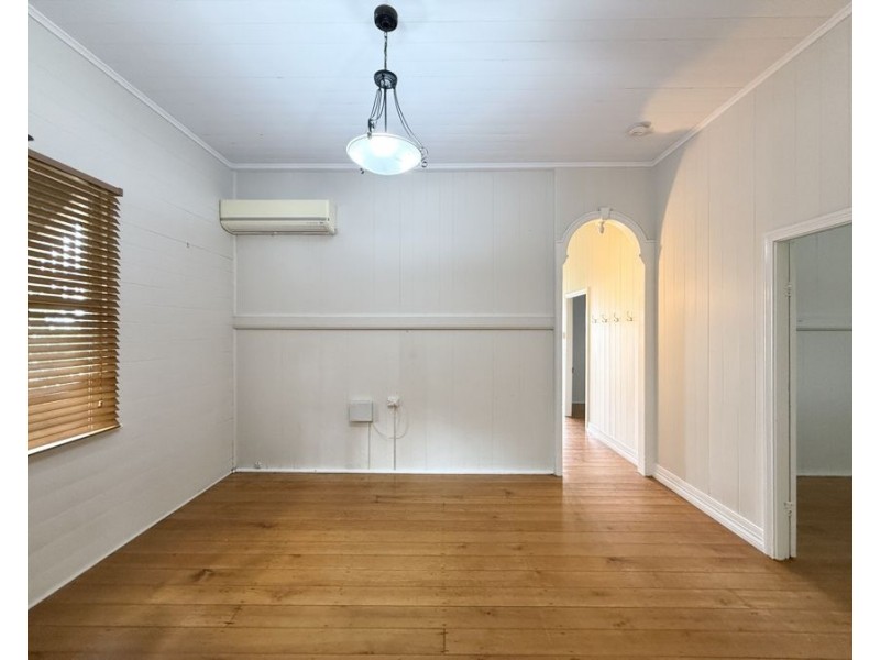 3 Palmer Street, North Ipswich QLD 4305