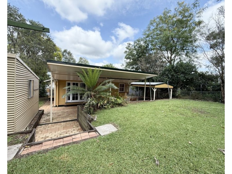 3 Palmer Street, North Ipswich QLD 4305
