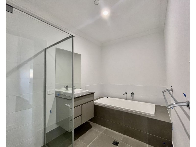 3B Georgia St, Flinders View QLD 4305