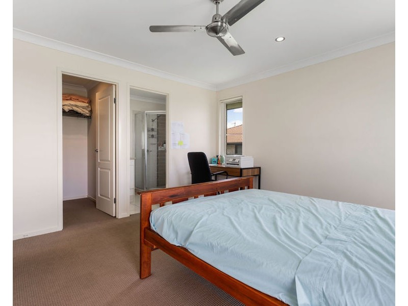 34 Newman Road, Wyreema QLD 4352