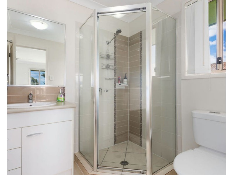 34 Newman Road, Wyreema QLD 4352