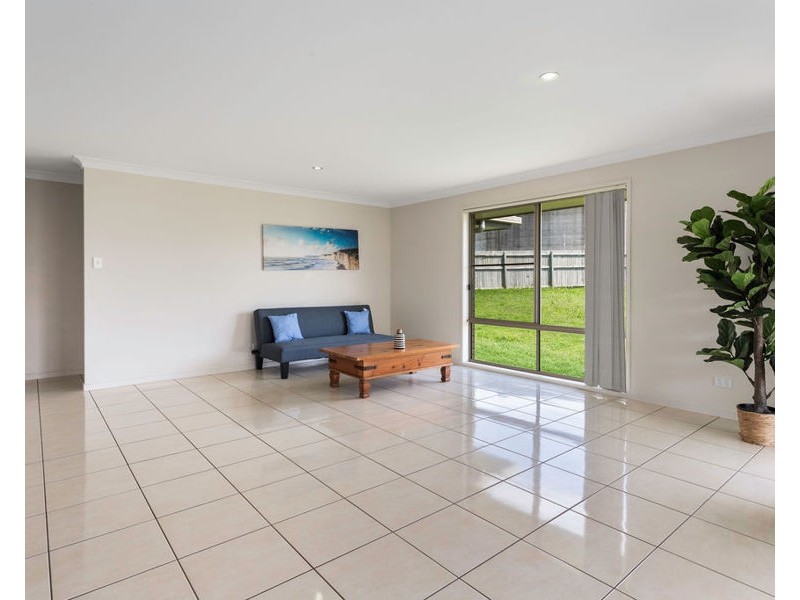 34 Newman Road, Wyreema QLD 4352