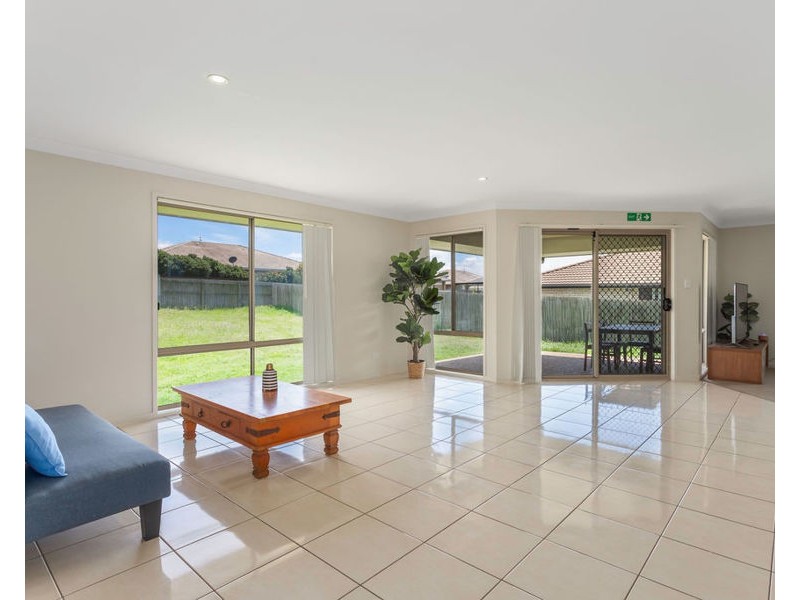 34 Newman Road, Wyreema QLD 4352