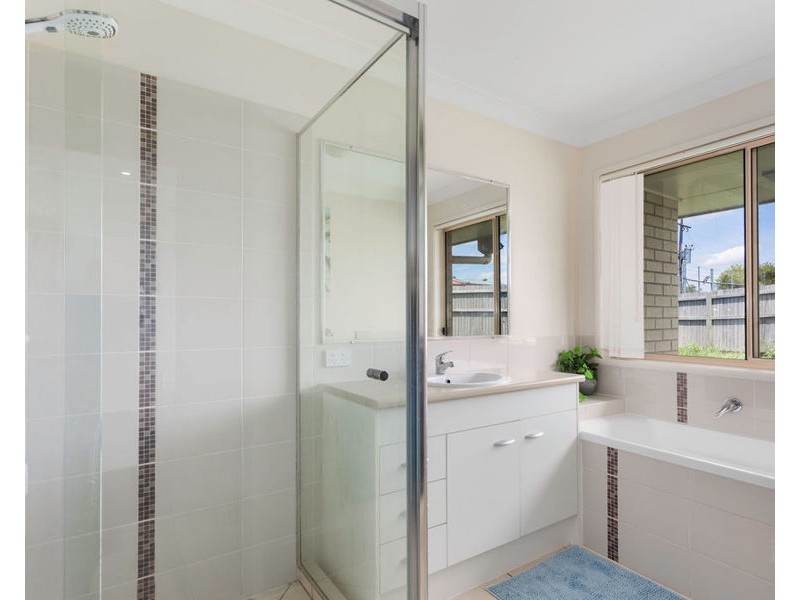 34 Newman Road, Wyreema QLD 4352