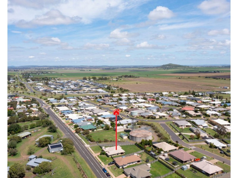 34 Newman Road, Wyreema QLD 4352