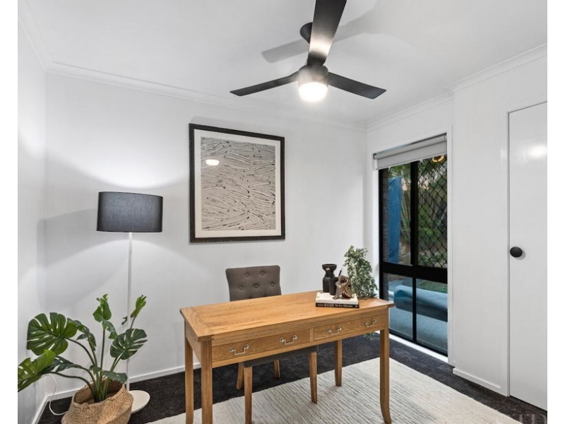 16 Brisbane St, Churchill QLD 4305