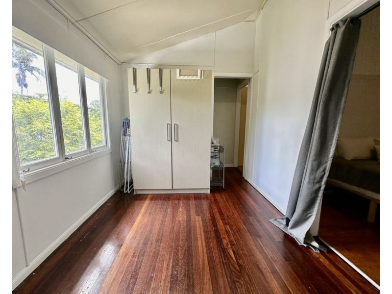 16 Spresser St, Tivoli QLD 4305