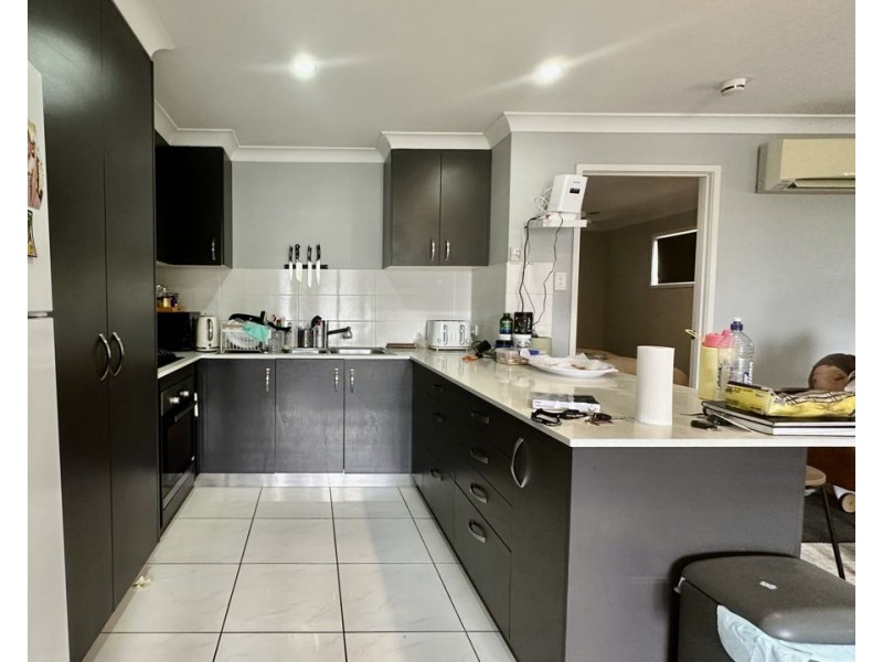 3/22 Denman St, Leichhardt QLD 4305