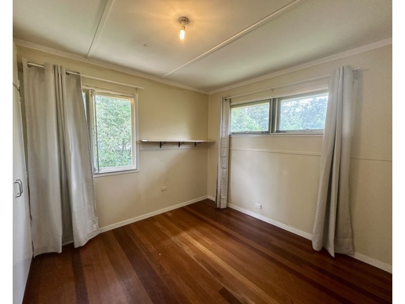 76 Aspinall Street, Leichhardt QLD 4305
