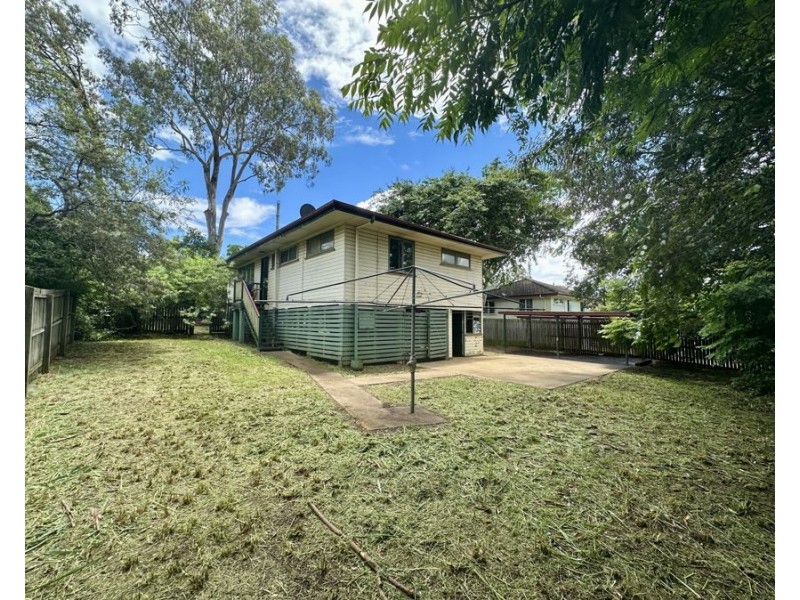 76 Aspinall Street, Leichhardt QLD 4305