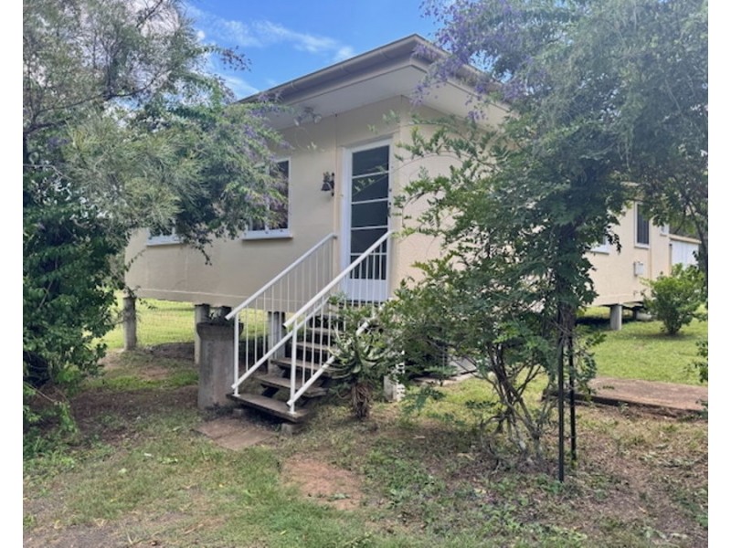 8 Kahler Rd, Ironbark QLD 4306