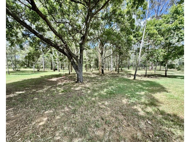 8 Kahler Rd, Ironbark QLD 4306