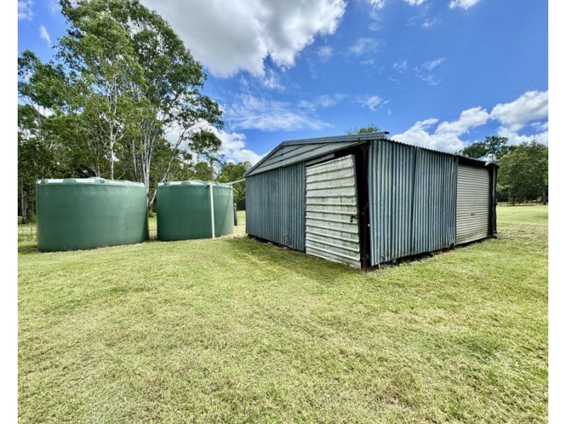 8 Kahler Rd, Ironbark QLD 4306