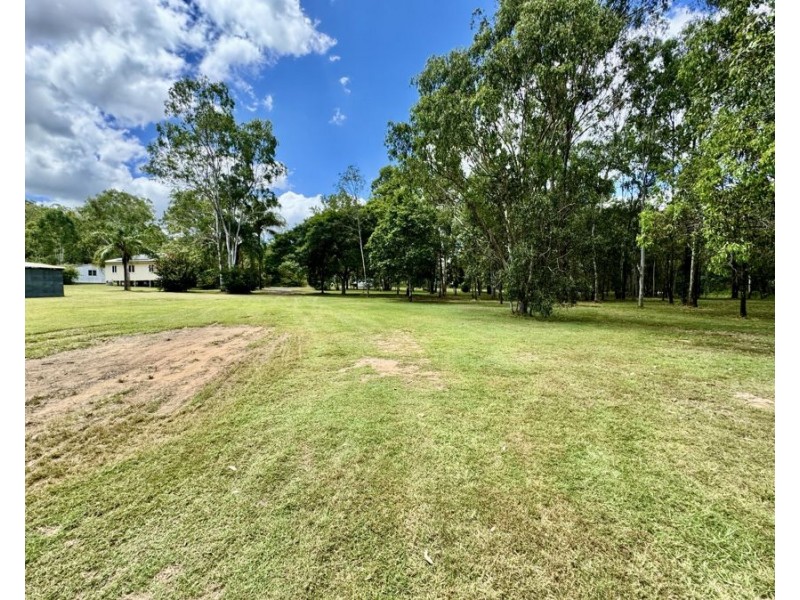 8 Kahler Rd, Ironbark QLD 4306