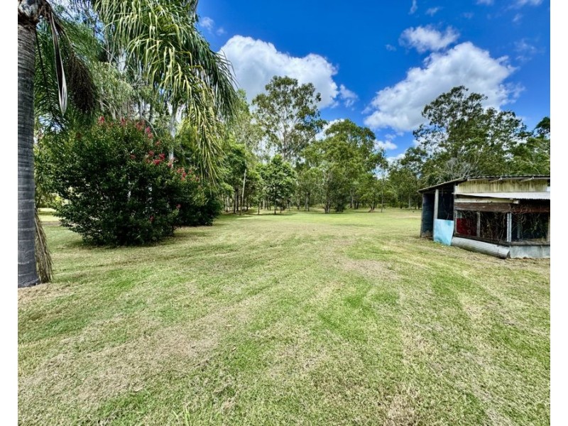 8 Kahler Rd, Ironbark QLD 4306