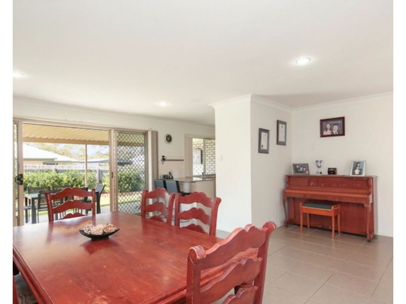 7 Lukin Ct, Brassall QLD 4305