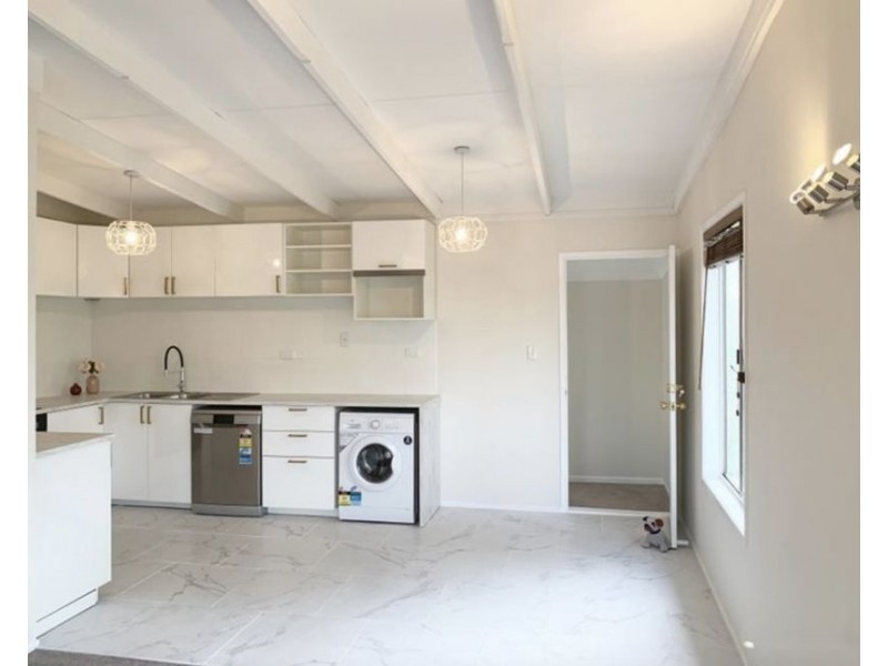 35 Bishop St, Wulkuraka QLD 4305