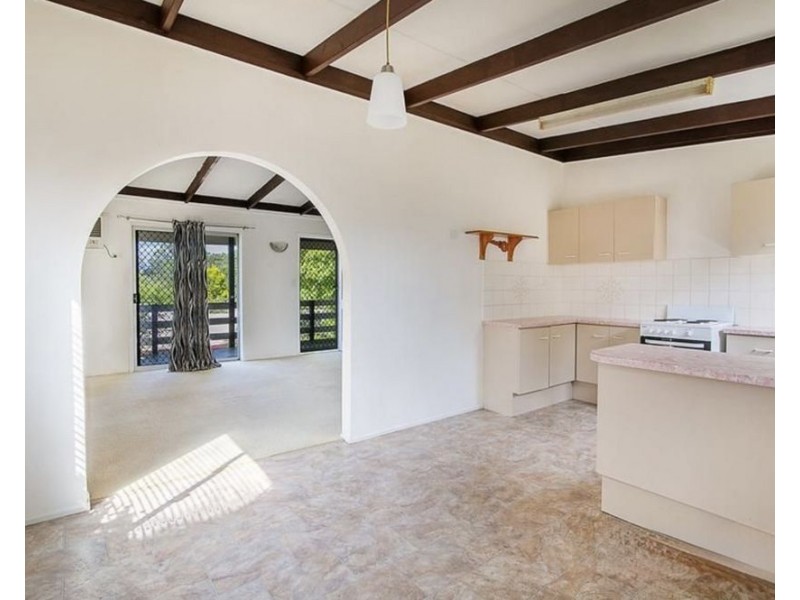 35 Bishop St, Wulkuraka QLD 4305