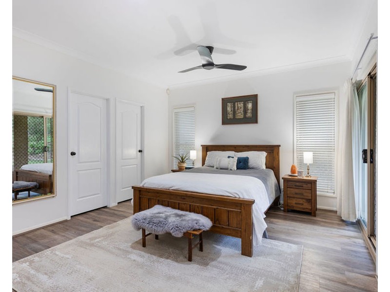 25 Waterhouse Rd, Summerholm QLD 4341