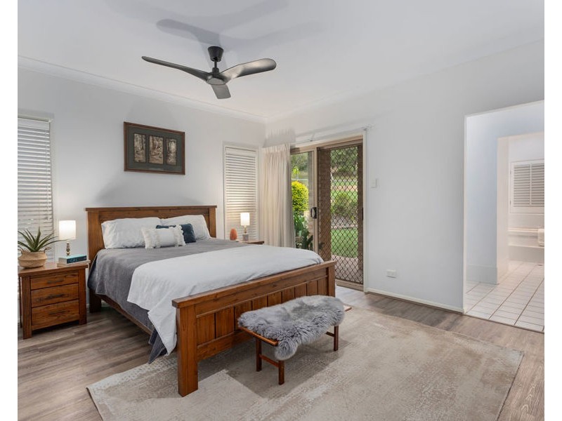 25 Waterhouse Rd, Summerholm QLD 4341