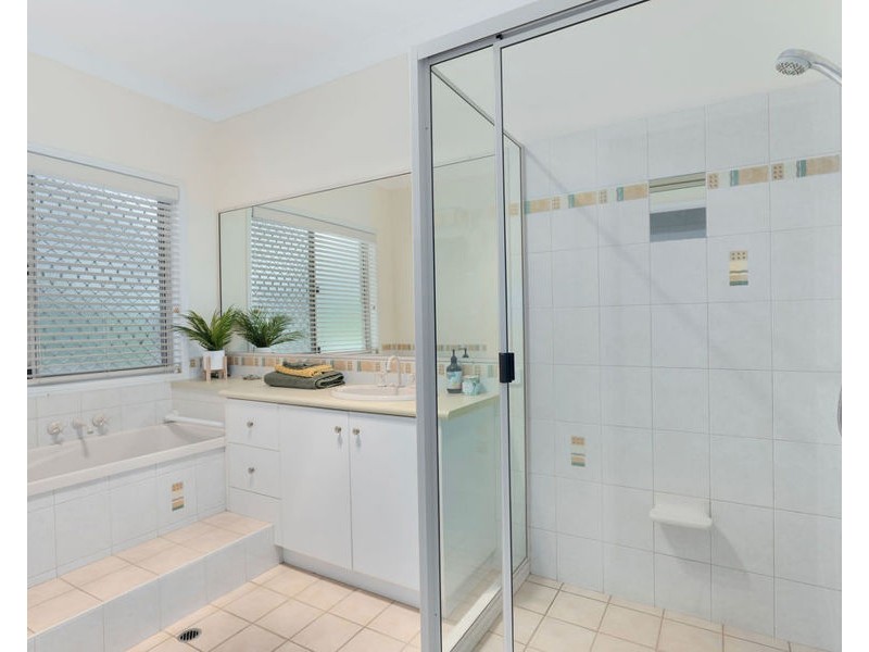 25 Waterhouse Rd, Summerholm QLD 4341