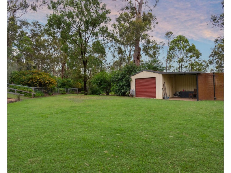 25 Waterhouse Rd, Summerholm QLD 4341