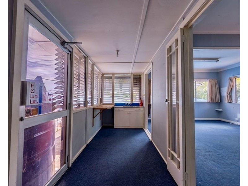 218 Brisbane St, West Ipswich QLD 4305