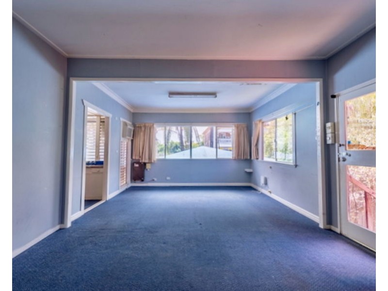 218 Brisbane St, West Ipswich QLD 4305