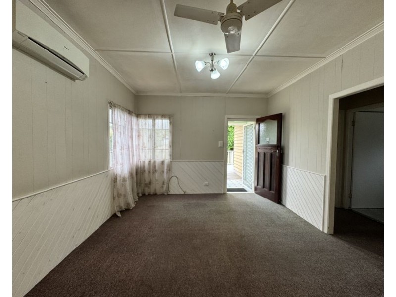 4A Wyndham St, North Ipswich QLD 4305