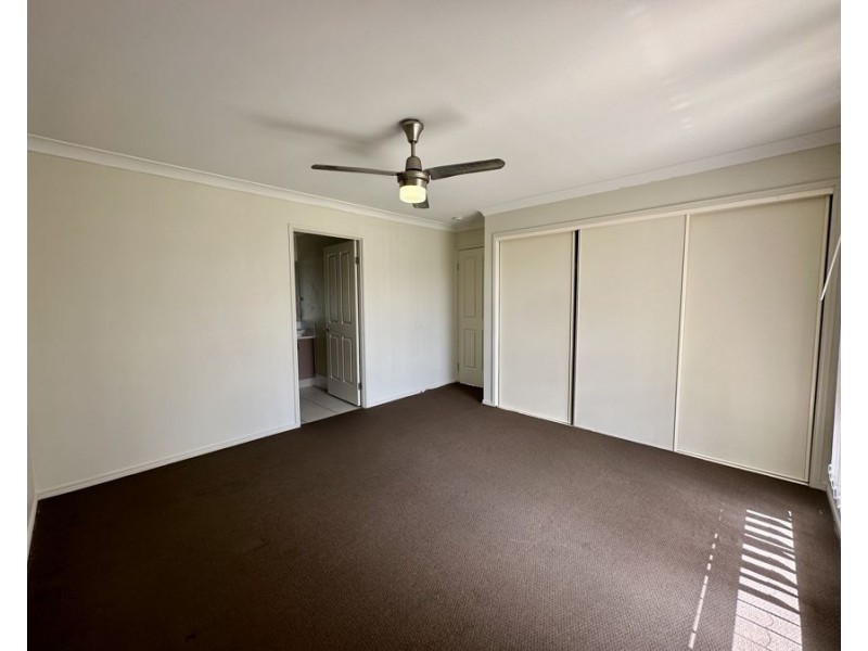 23 Doorey St, One Mile QLD 4305