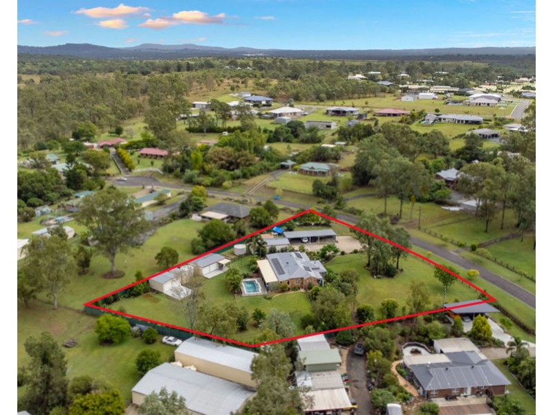 16 Ruby Crescent, Willowbank QLD 4306