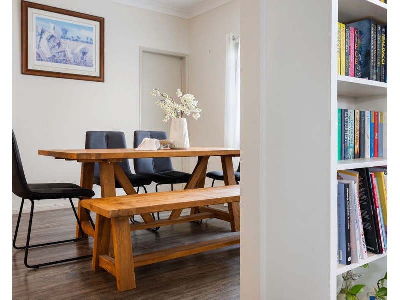 16 Ruby Crescent, Willowbank QLD 4306