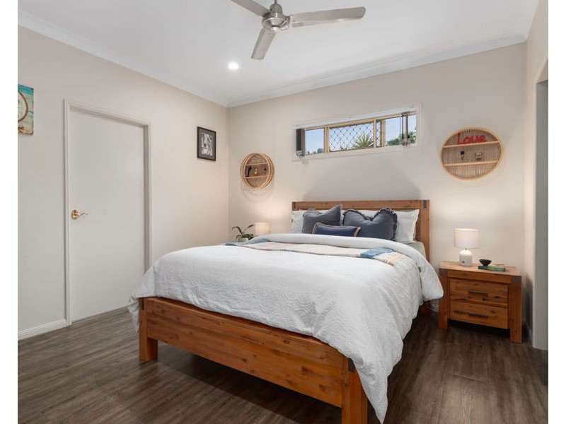 16 Ruby Crescent, Willowbank QLD 4306