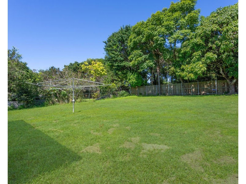 13 Brisbane Road, Newtown QLD 4305