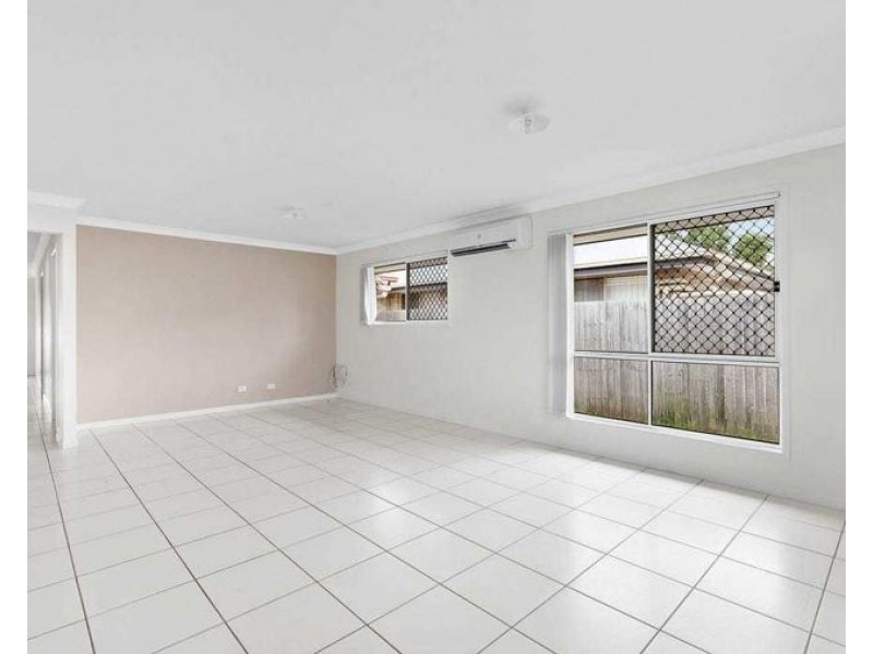 35 Penrose Cct, Redbank Plains QLD 4301