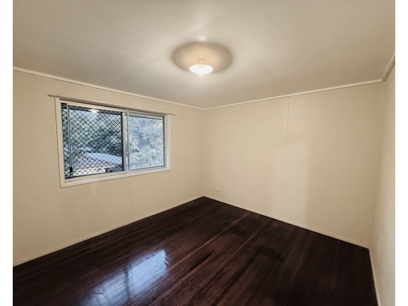 69 Glenelg Dr, Brassall QLD 4305