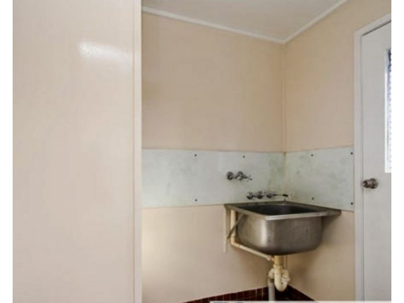 69 Glenelg Dr, Brassall QLD 4305