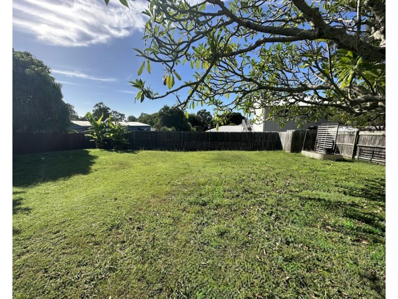 47 Pine St, North Ipswich QLD 4305