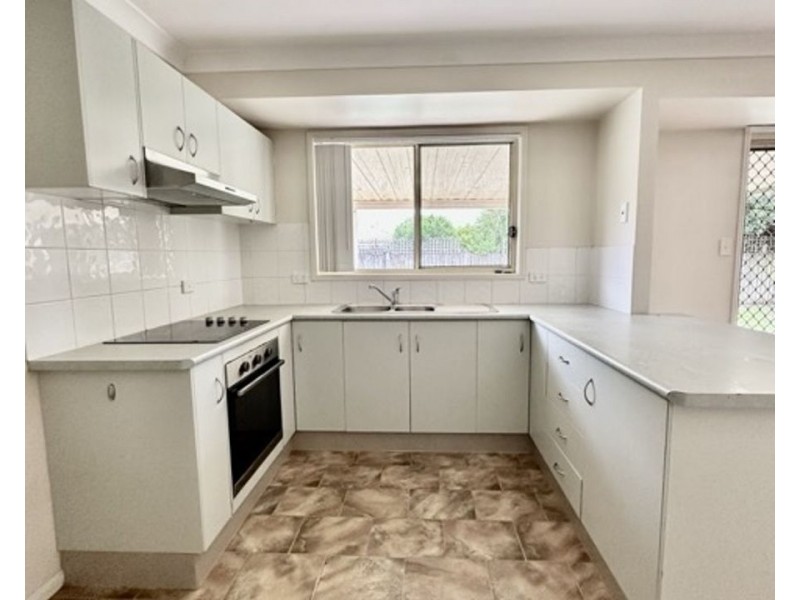 139 Graham Rd, Morayfield QLD 4506