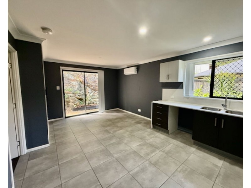 40 Tash Ct, Waterford QLD 4133