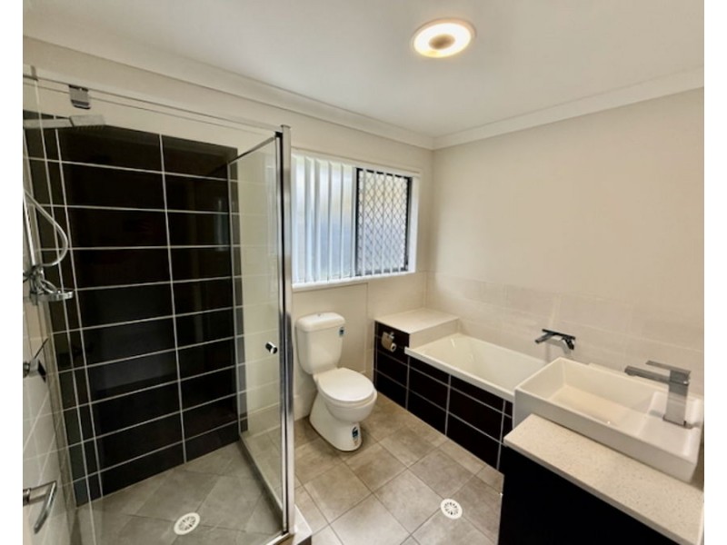 40 Tash Ct, Waterford QLD 4133