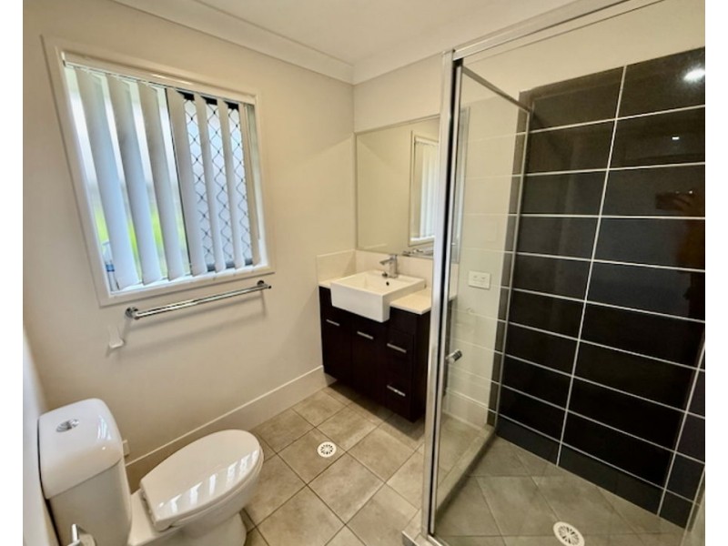 40 Tash Ct, Waterford QLD 4133