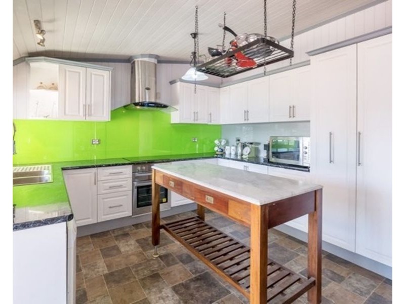 1A Otley Street, East Ipswich QLD 4305