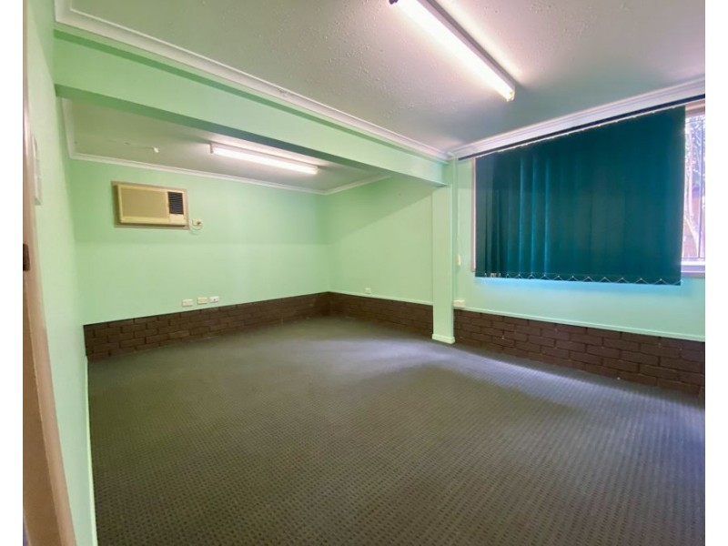 1A Otley Street, East Ipswich QLD 4305