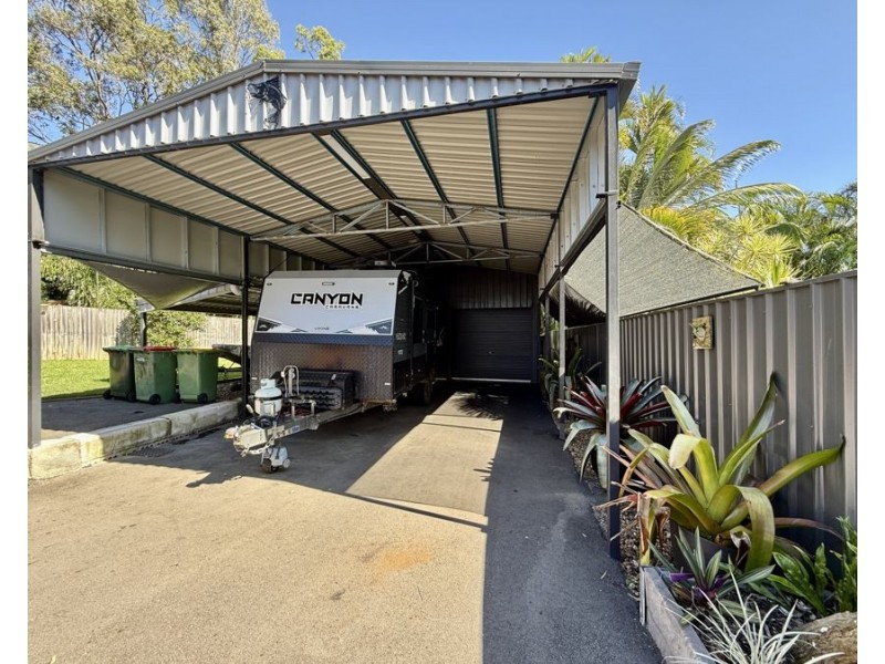 9 Dumfries Cct, Camira QLD 4300