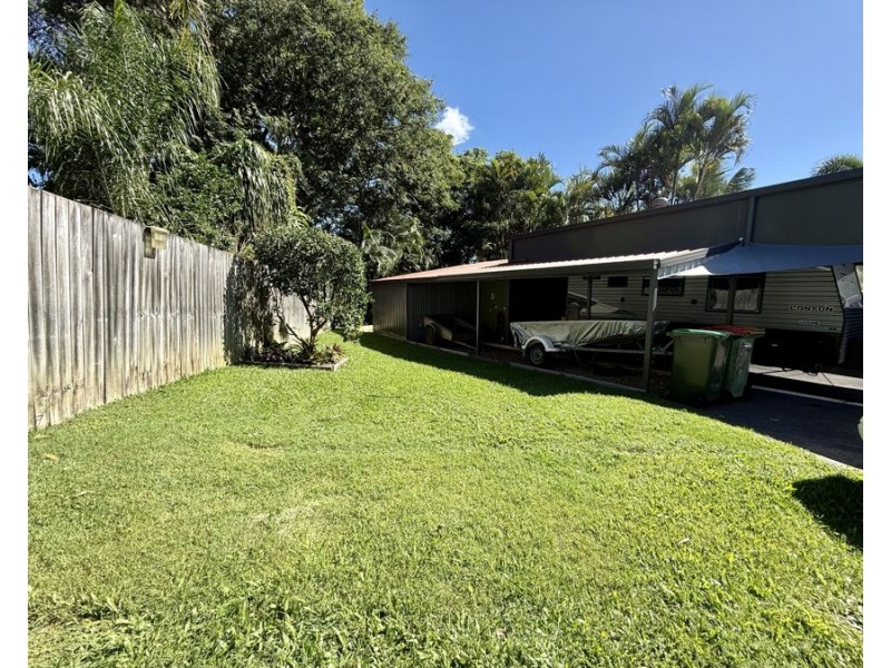 9 Dumfries Cct, Camira QLD 4300