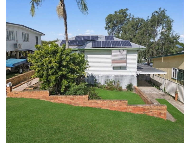 11 Fitzgerald St, North Ipswich QLD 4305
